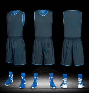篮球运动套装及配套鞋袜