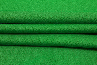 翠绿褶皱布料纹理特写