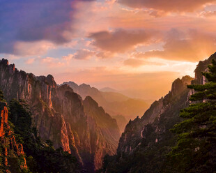 黄山壮丽日出美景