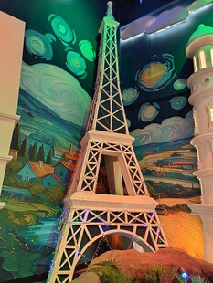 埃菲尔铁塔模型艺术展示