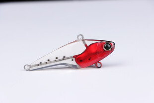 红色金属美工刀特写