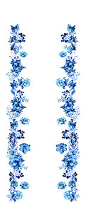 蓝色花卉图案花边装饰