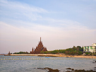 海边宗教建筑景观