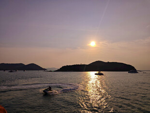 海上运动摩托艇