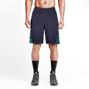 男士运动短裤展示