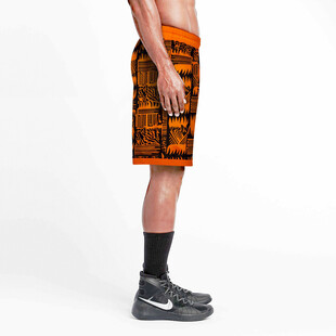 男士橙色图案休闲短裤