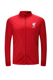 红色拉链运动外套