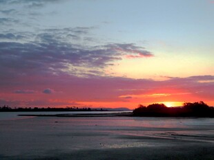 海边绚丽日落美景