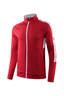 红色拉链运动上衣