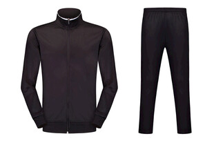 黑色高领上衣配长裤套装