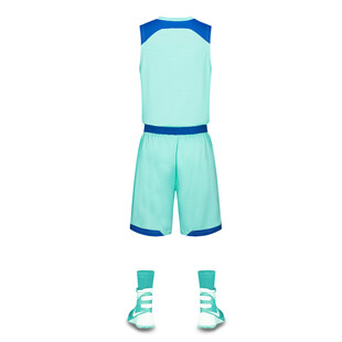 薄荷蓝运动套装及运动鞋