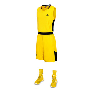 黄色篮球运动套装及战靴