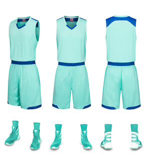 薄荷绿篮球运动套装及鞋袜