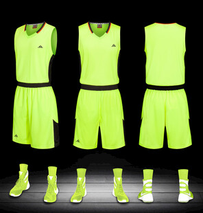荧光绿运动套装及配件