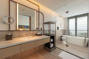 现代简约风浴室空间