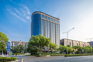 现代都市高楼景观