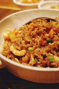 美味砂锅饭