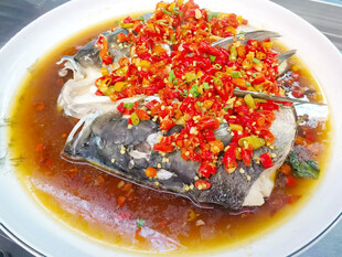 剁椒鱼头