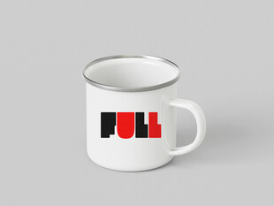 简约字母图案白色马克杯展示样机
