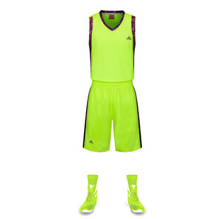 荧光绿足球运动套装