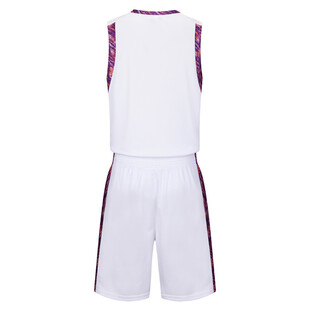 白色篮球运动套装展示