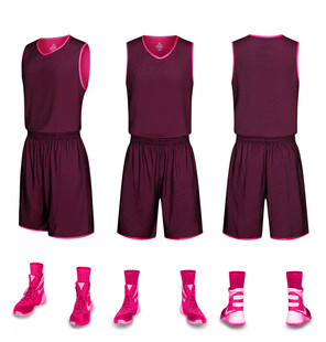 紫色篮球运动套装及配件