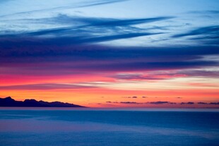 海上绚丽晚霞美景