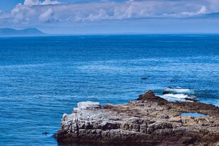 海边岩石