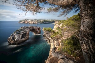 海岸绝美岩石景观
