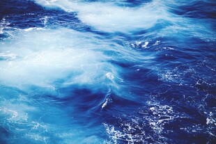 蓝色海洋波浪景观