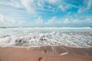沙滩海浪