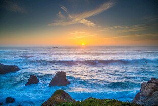 海边壮丽日出美景