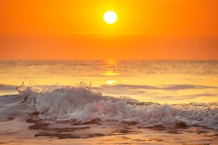 海边日落