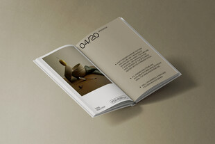 翻开的精美画册展示样机