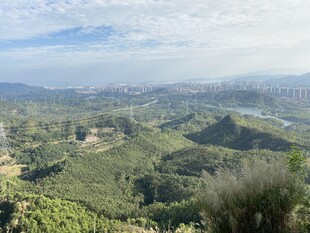 山间美景远眺