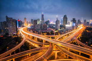 上海延安路高架城市风光