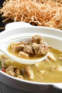 鸡煲