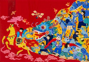 传统民俗热闹舞龙场景