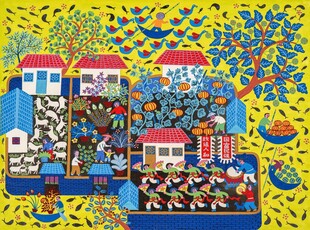 多彩村庄热闹场景