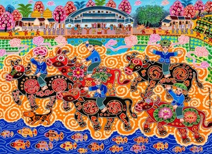 蒙古族骑马竞技热闹场景