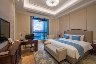 豪华温馨现代风格卧室