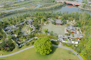 湖畔园林景观俯瞰图