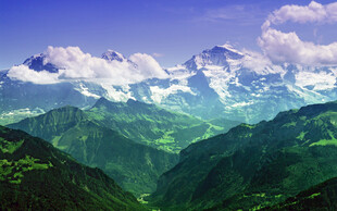 壮丽高山美景