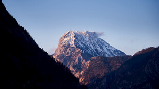 壮丽雪山景色