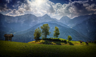 山间美景
