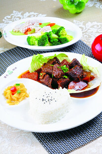 美味中式套餐饭