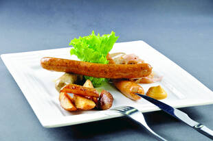 美味摆盘的多样海鲜料理