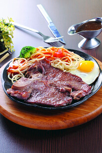 美味牛排套餐 视觉味觉盛宴