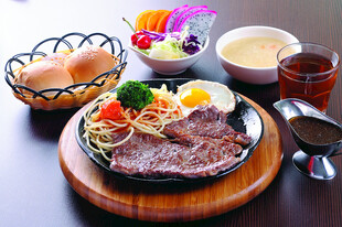 美味牛排套餐美食展示