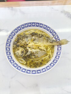 上海特色雪菜黄鱼面